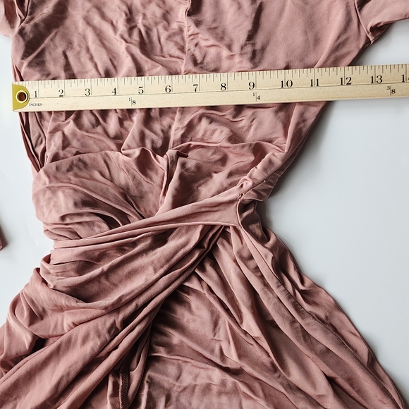 Astr Mauve Long Sleeve Dress with Knot Detail - Picture 3 of 6